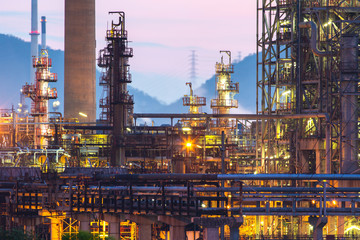 refinery,Oil refinery,Oil and gas industry