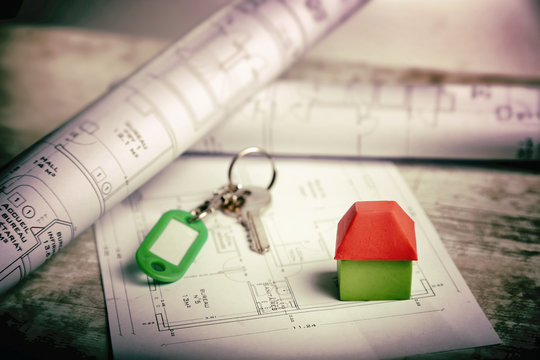 projet immobilier,plan de maison avec cl&eacute;