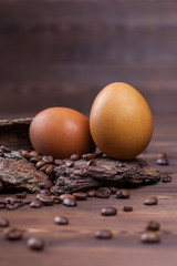 natural easter egg dyeing brown with coffee