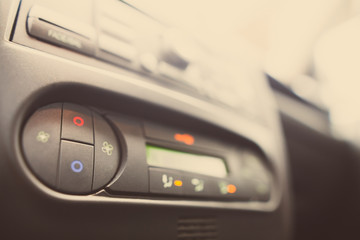 Car air conditioning panel