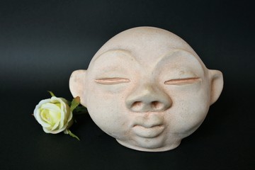 buddha stone head