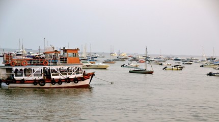 Fototapeta premium Harbor of Mumbai