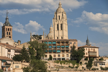 Fototapeta na wymiar Segovia (Spain): cityscape