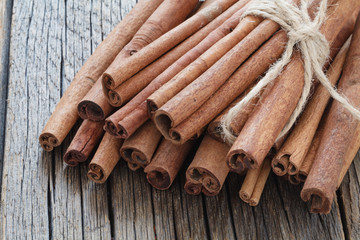 cinnamon and spices for christmas cake