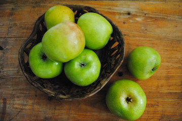 Green apples