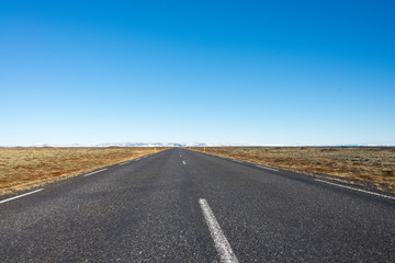 Long street travel in Iceland - March 2017
