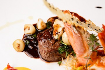 lobster steak with beef