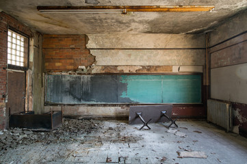 Fototapeta na wymiar Abandoned Classroom
