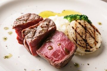 beef tenderloin steak