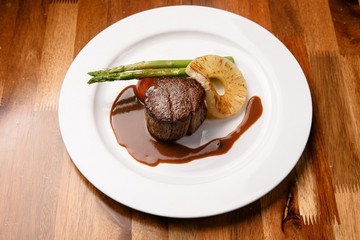 beef tenderloin steak