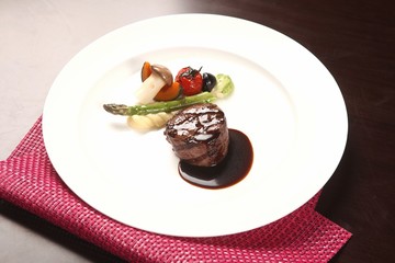 beef tenderloin steak