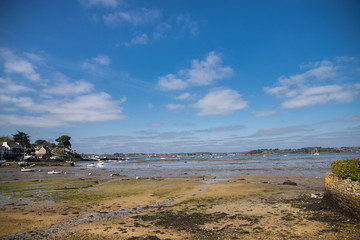  Brittany, Ile aux Moines island, harbor, low tide 