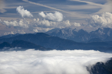 HERBST - Blick von der Kampenwand nach Tirol