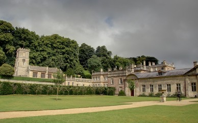 Fototapeta premium manoir et jardin anglais dans la campagne du Kent