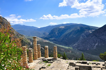 Fototapeta na wymiar Delphi ruins in greece