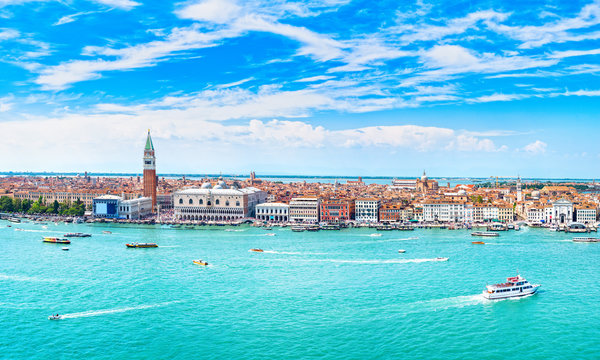 Fototapeta Venice panoramic aerial view, Piazza San Marco with Campanile and Doge Palace. Italy