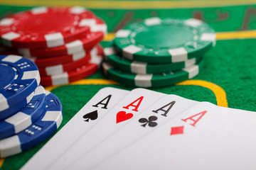 poker four aces