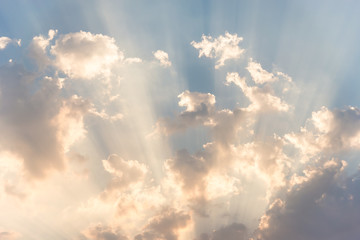 sun ray thru the clouds.