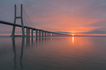 Fototapeta na wymiar Vasco da Gama Bridge - Lissabon - Portugal