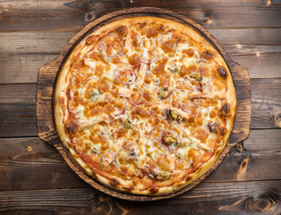 Pizza with seafood
