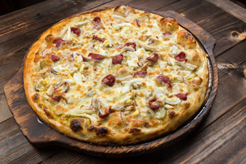pizza with chicken
