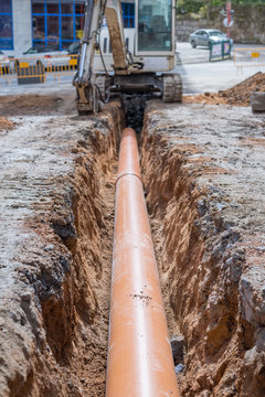 road works on laying pipes