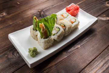 Fuji roll Salmon teriyaki crab tomato