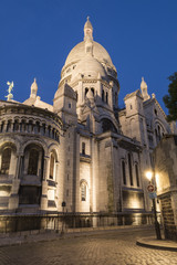 Fototapeta na wymiar Basilica of Sacré-Coeur in Montmartre, Paris, France