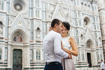 Fototapeta na wymiar Young Couple Honeymoon in Florence Italy.