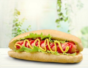 Hot dog.