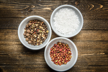 Spices in white bowls