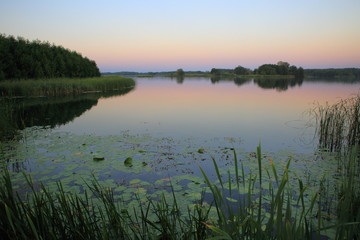 Fototapeta na wymiar A complete calm on the Lake.