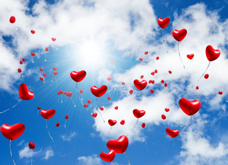 Liebe verleiht Flügel: Schmetterlinge im Bauch, Himmel mit roten Luftballons in Herzform :)