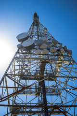 torre de telecomunicaciones