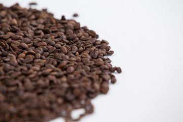 Roasted coffee beans