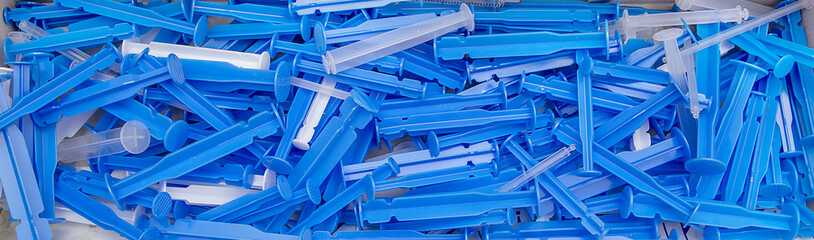 Lots of the medical syringes