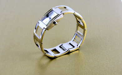 Women's jewelery and jewelery on a white background