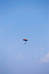 parachutes under blue sky, Challenge