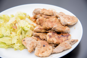 豚肉炒め