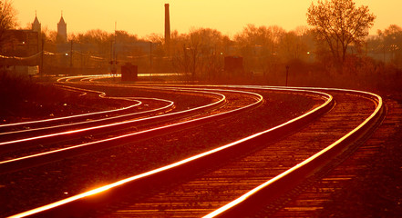 Naklejka premium Sunset Railroad Tracks