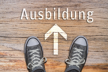 Ausbildung Schuhe Schild