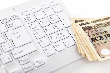 キーボードとお金　日本円
