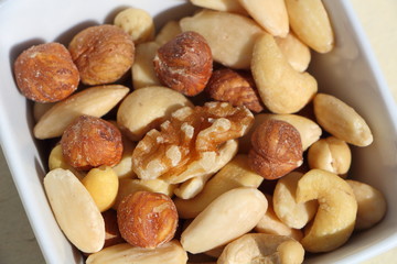 Assortiment de fruits secs