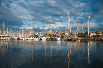 Fototapeta na wymiar Yachthafen in Heiligenhafen