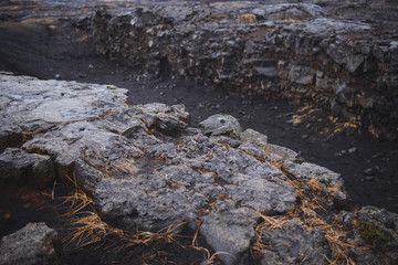 Plates Beak Up in Iceland