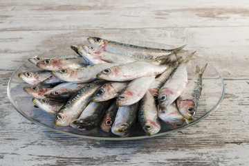 sarde piatto vetro dal fronte