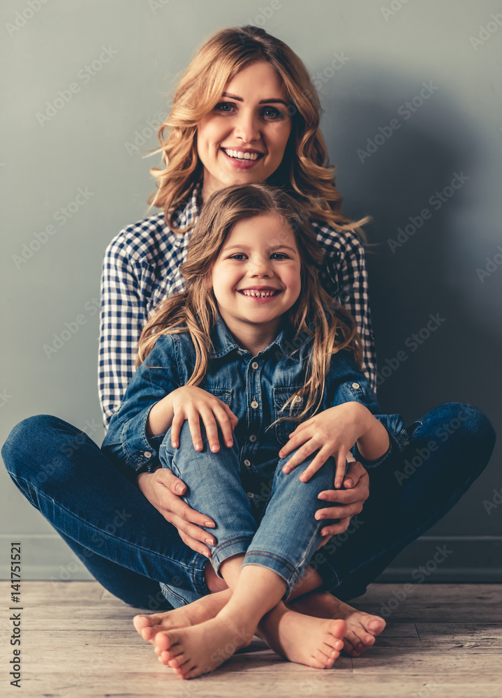 Canvas Prints mom and daughter