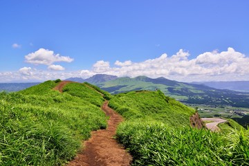 阿蘇山外輪山をドライブ