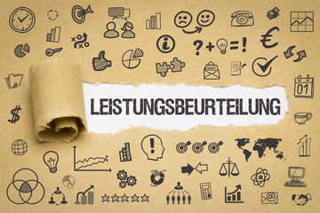 Leistungsbeurteilung / Papier mit Symbole