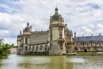 Fototapeta premium Famous Chateau de Chantilly (1560). Oise, Picardie, France.